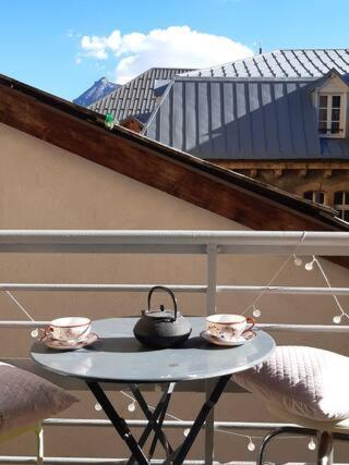 La Belle Epoque - Au Coeur De La Cite Medievale * Briançon